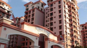 Marina Court Stay In Borneo 01